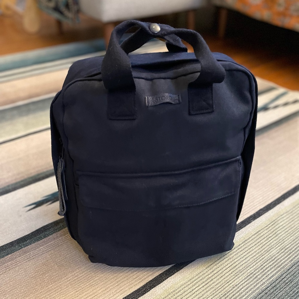 Storq Carryall Diaper Backpack in Navy.